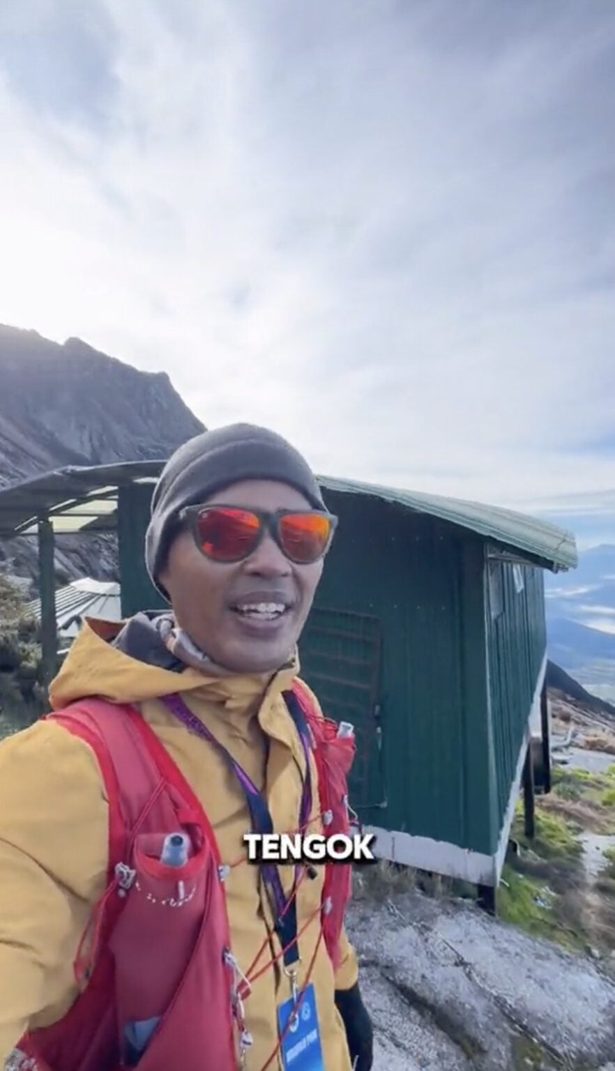 Man Shares Views from Malaysia's Highest Toilet at Mount Kinabalu